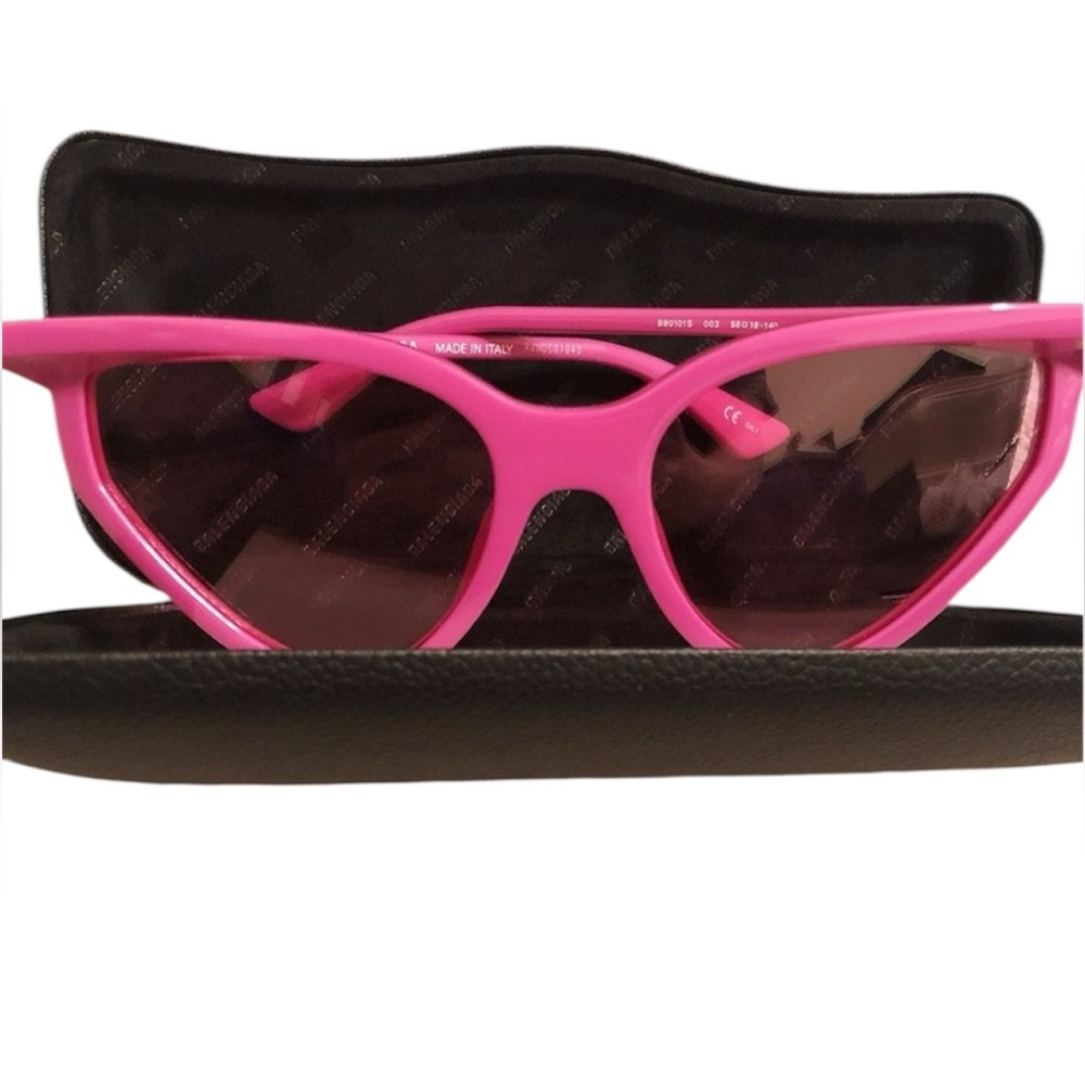 ✨BALENCIAGA✨56MM Pink Cat Eye Sunglasses - Picture 3 of 4